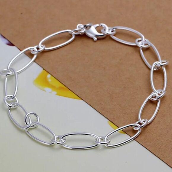 The New Classic Link bracelet in Tibetan Silver - Picture 1 of 8